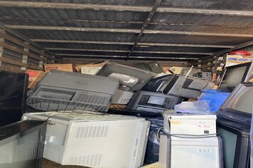 Mais de 2.000 kg de lixo eletrônico foram coletados